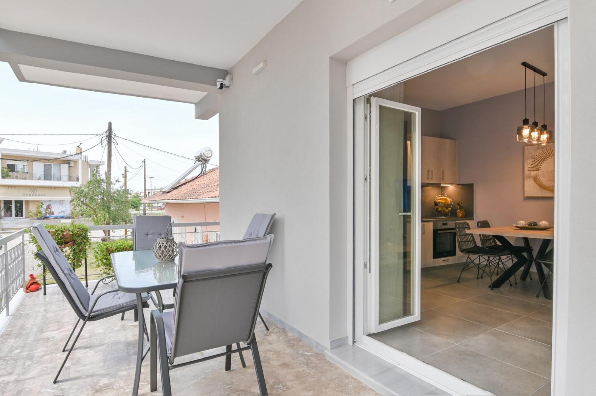 Louisa Luxury Apartments Preveza Eksteriør bilde