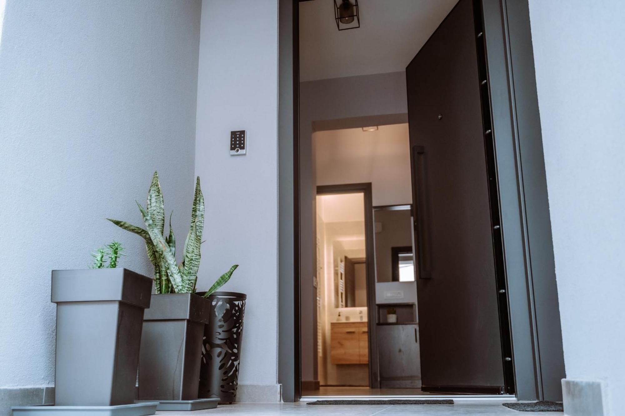 Louisa Luxury Apartments Preveza Eksteriør bilde